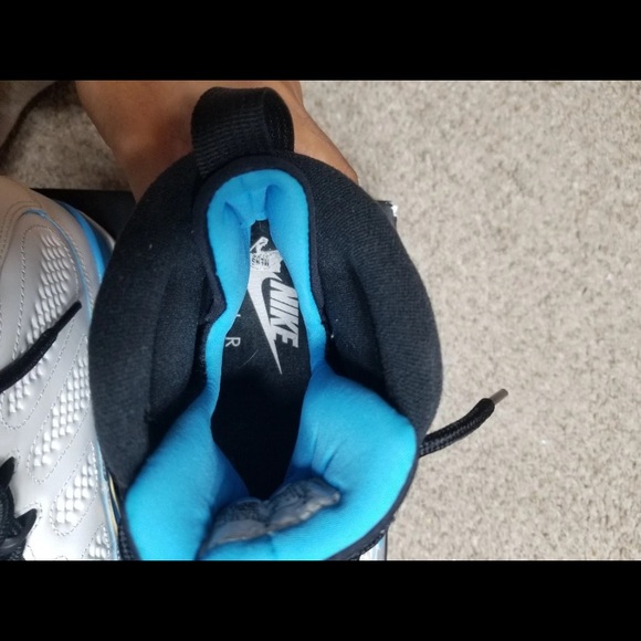 Jordan 9 Powder Blue - Picture 7 of 8